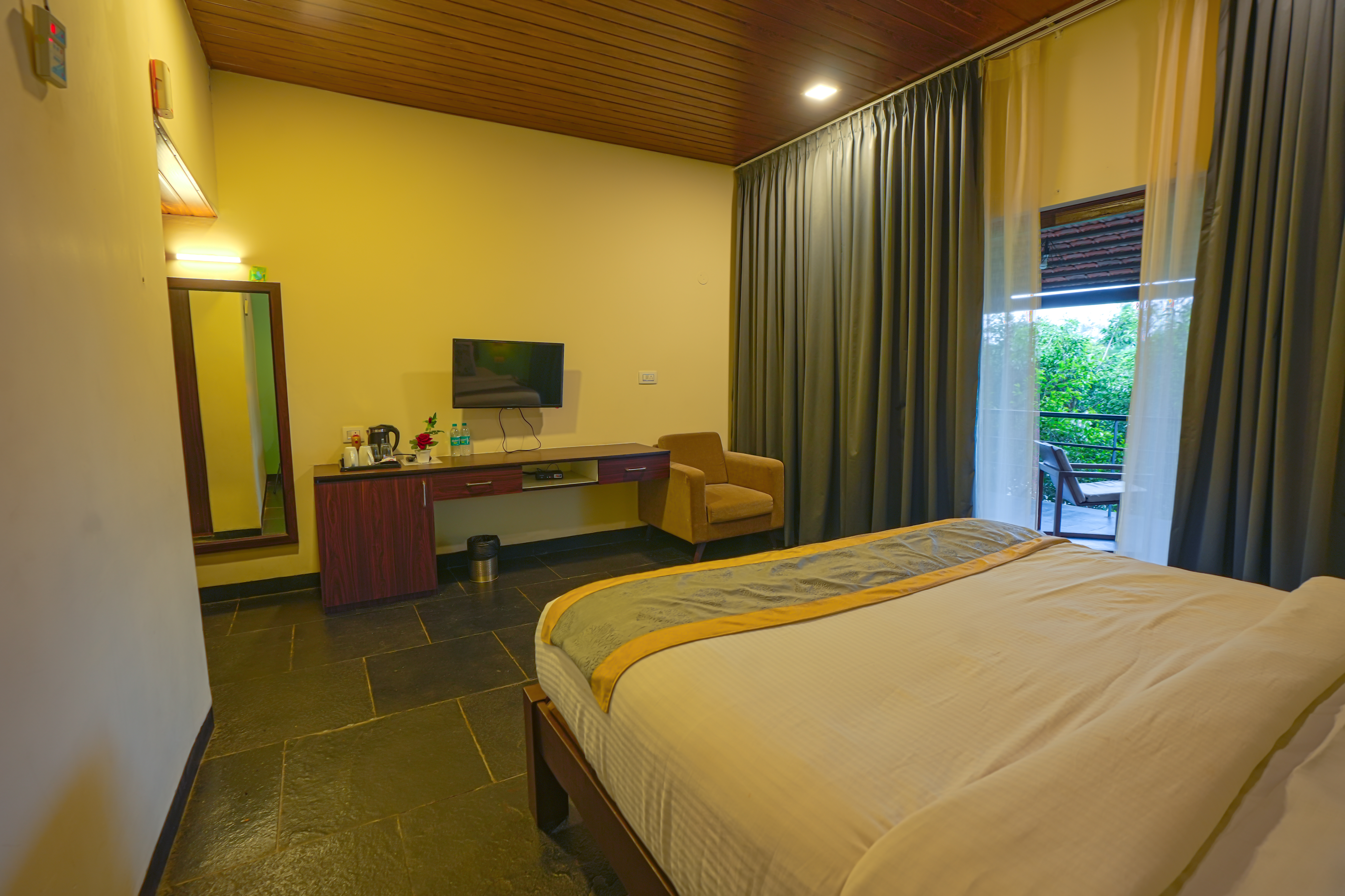 rooms in dandeli